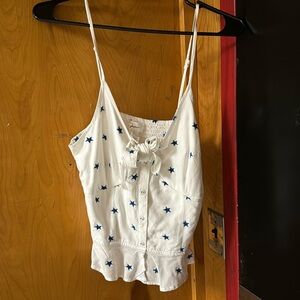 Cute tank top!
